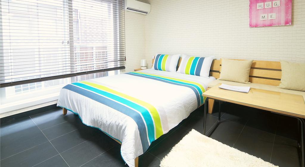 It Place Korea Aparthotel Seoul Room photo